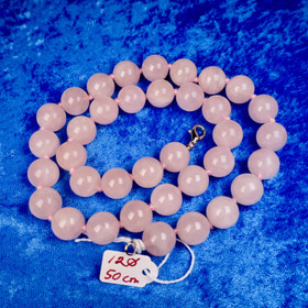 Helmet ruusukvartsi 12mm solmitut 50cm