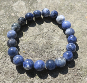 Rannekoru sodaliitti 10mm 17cm