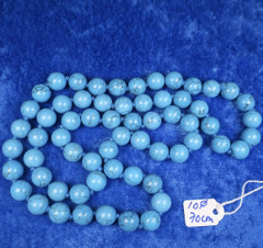 Helmet magnesiitti turkoosivärjätty 10mm 70cm