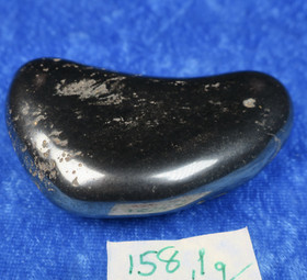 Hematiitti rumpuhiottu 158g 66x43x17mm Brasilia