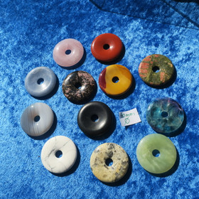 Riipus magnesiitti valkoinen kividonitsi 40mm