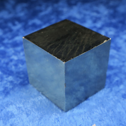 Pyriitti iso kuutio 120g 30x29x28mm nroK