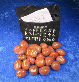 Riimukivet punainen jaspis ja säilytyspussi, ohjeet