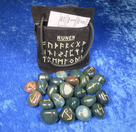 Riimukivet vihreä heliotrooppijaspis ja säilytyspussi, ohjeet