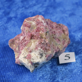 Eudialyytti raaka 14g nro5