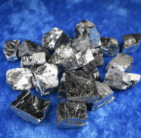 Lyijyhohde Galeniitti Galena raaka. Missouri USA. Valitse koko