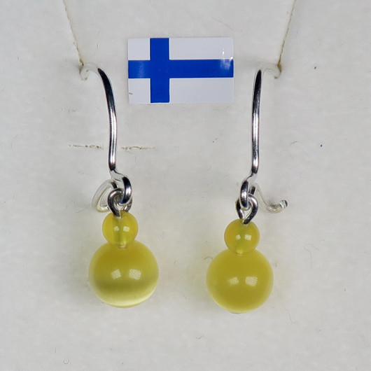 Korvakorut keltainen kissansilmälasi ja akaatti