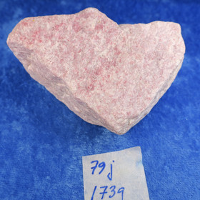 Thuliitti raaka 173g 60x60x27mm Lom Norja Hi79j