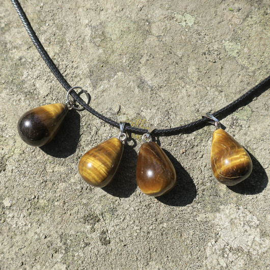 Riipus tiikerinsilmä pisara 18mm