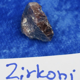 Zirkoni raaka kide 2,7g nro2 Suomi