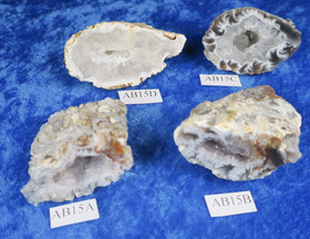 Akaattigeodi paino keskimäärin 25g A-lk Brasilia nro AB15 a-d