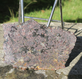 Granaatti siivu 130x90x7mm 190g Suomi GR7