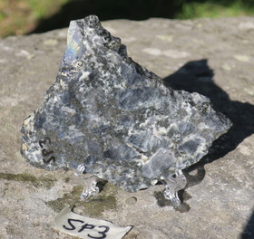 Spektroliitti siivu 100x90x7mm 140g Ylämaa Suomi SP3 