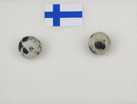 Nappikorvakorut dalmatianjaspis 5mm