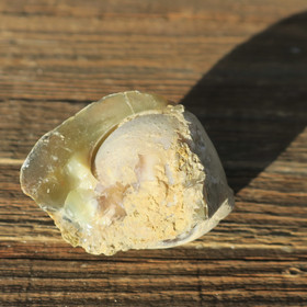 Opaali keltainen 108g 50x45x40mm Hi126b Katso video