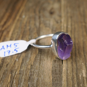 Hopeasormus ametisti raakakivi 17.5mm AM5