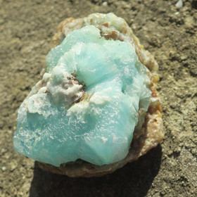 Kalsiitti Caribian Blue sinivihreä raaka 49g 50x35x20mm 