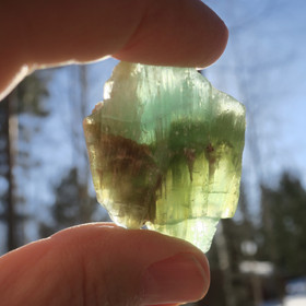 Kalsiitti Caribian Blue sinivihreä raaka 31g B 45x35x15mm 