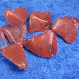 Kirsikkakvartsi rumpuhiottu punainen Hi130. Valitse koko 10-25g