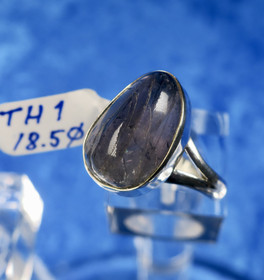 Hopeasormus tansaniitti 18.5mm TH1