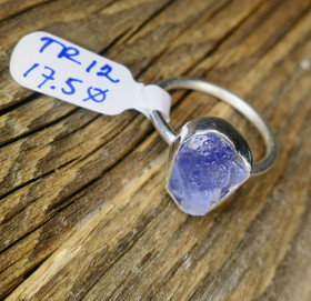 Hopeasormus tansaniitti raakakivi 17.5mm TR12