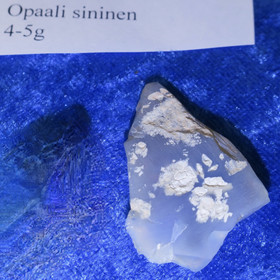 Opaali sininen raaka 4-5g Hi 126sin