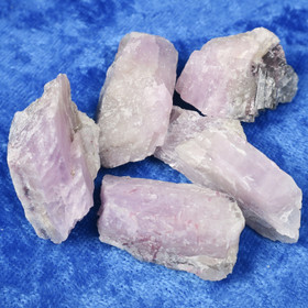  Kunziitti raaka Suomi Hi132. Valitse koko 1-70g