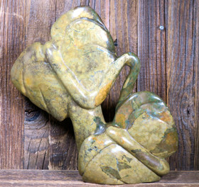 Kiviveistos elefanttipari, verdiitti 1500g Muvez15