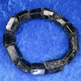 Rannekoru musta turmaliini schörl raakakide 17cm TU4R