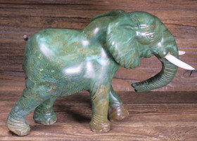 Kiviveistos elefantti verdiittinorsu 1,6kg Muvez64