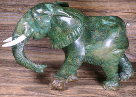 Kiviveistos elefantti verdiittinorsu 1,6kg Muvez64