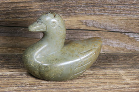 Kivieläin lintu agalmatoliitti 200g nro54