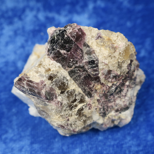 Pegmatiitti 108g  turmaliini, spodumeeni Suomi  Hi68s2 