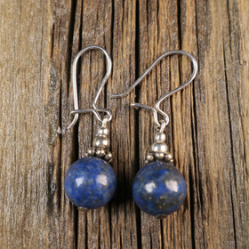 Korvakorut lapis latsuli 8mm 8HK1