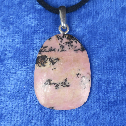 Riipus rodoniitti kivi 24x15mm ri3