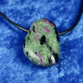 Riipus rubiinizoisiitti anyoliitti porattu 30mm