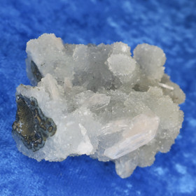 Selestiini kidesykerö pikkukiteinen 79g 60x45x30mm Kazakstan jj58