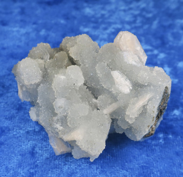 Selestiini kidesykerö pikkukiteinen 79g 60x45x30mm Kazakstan jj58