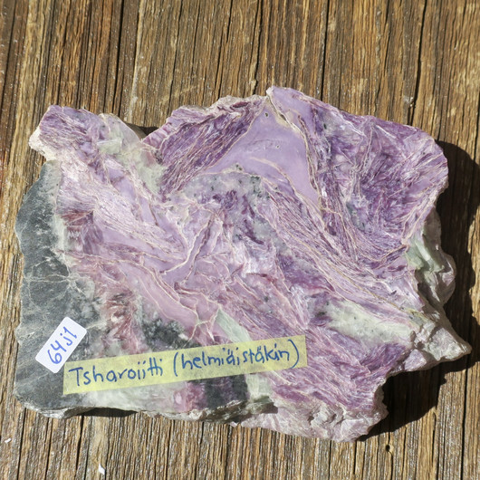 Tsharoiitti 524g siivu 135x113x22mm, helmiäistäkin 64j1 Katso video