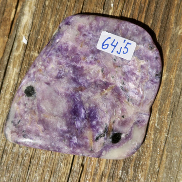 Tsharoiitti rumpuhiottu 53g 57x57x13mm 64j5. Katso video