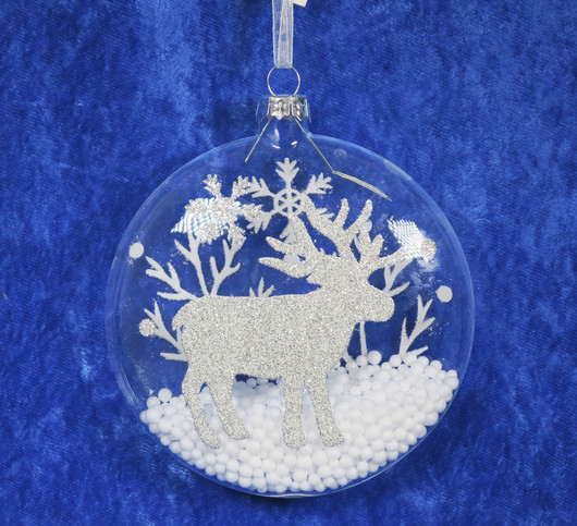 Joulukoriste valkoinen poro ja lunta litteä lasipallo