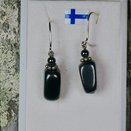 Korvakorut hematiitti kulmikas ja hopeakukka nro HTN