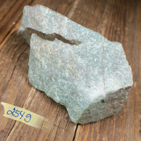 Aventuriini vihreä raaka  254g Luosto Suomi Hi149