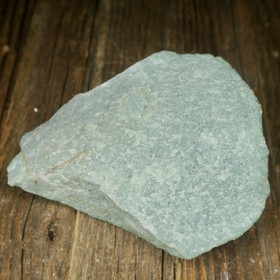 Aventuriini vihreä raaka 274g  Luosto Suomi Hi149