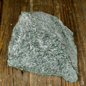 Fuksiittikvartsiitti 227g 75x65x37mm Suomi Hi90