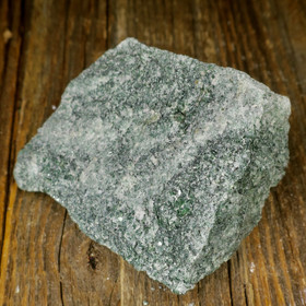 Fuksiittikvartsiitti 227g 75x65x37mm Suomi Hi90