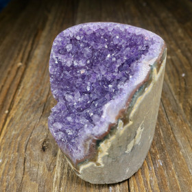  Ametistigeodi 326g  korkeus 65mm  AMG326