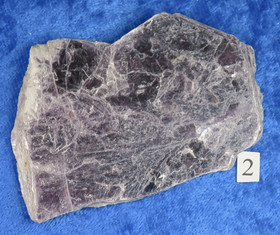 Lepidoliitti liuskeinen iso 25g 65x45x5mm nro2 Norja