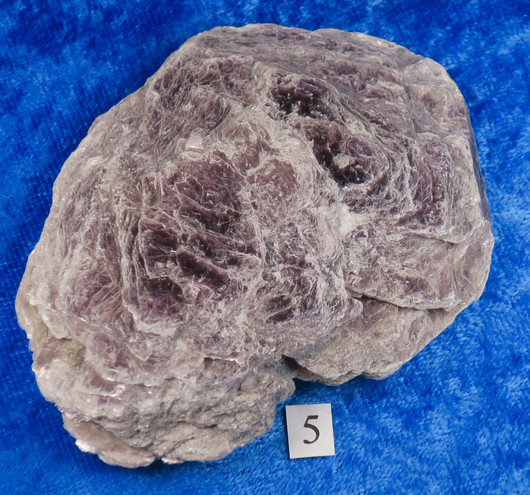 Lepidoliitti liuskeinen iso 87g 80x60x15mm nro5 Norja