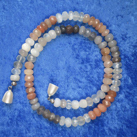 Helmet aurinkokivi ja kuukivi viistehiottu 7mm